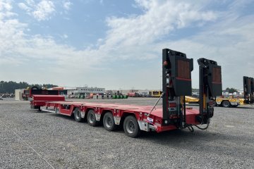 GVN Trailer • 4OSIE • Niskopodwoziowa  Rozsuwana • Wnęki na koła• FV23